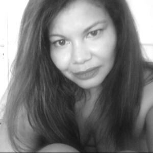Mareva_kiss MYM