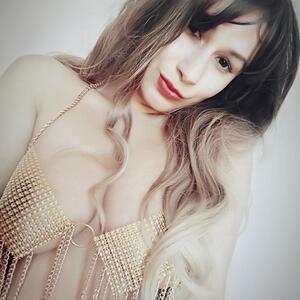 Mariannakate MYM