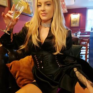 Marie_bombshell MYM