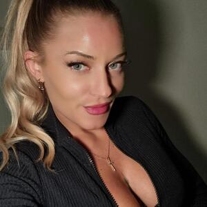 Marie_bombshell MYM