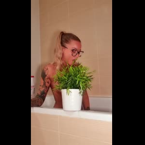 Marie_bombshell MYM