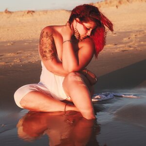 Mariecurvy MYM