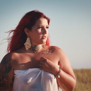 Mariecurvy MYM