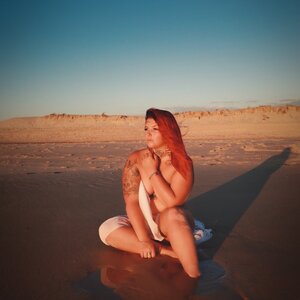Mariecurvy MYM