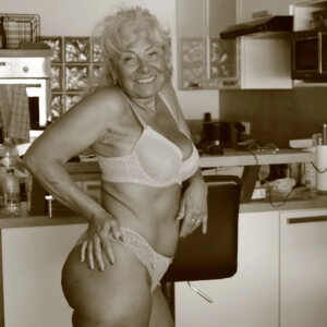 Marina_love MYM