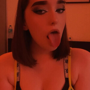 Marinaa_love MYM