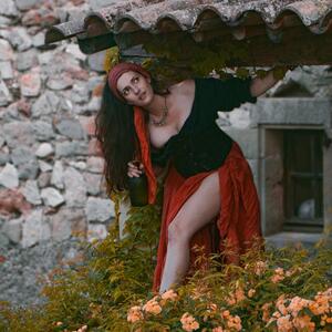 Mary_pirate MYM