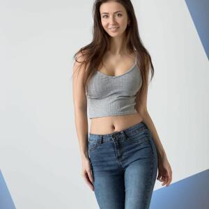 Marylenemodel MYM