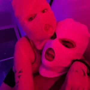 Masked_x_couple MYM
