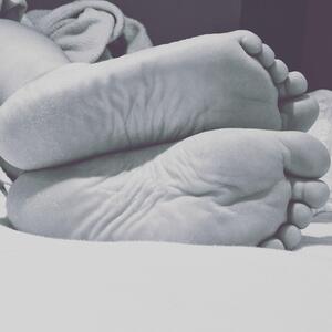 Maya_la_belle_feetpics_bodypics MYM