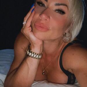 Mel_bootylove MYM