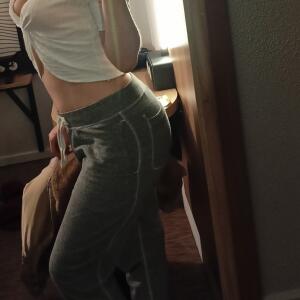 Melania_xbella MYM