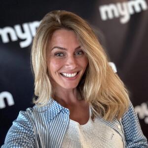 Melanie_dbrs MYM