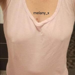 Melany_x MYM
