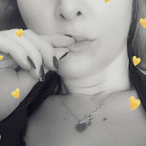 Melanyparis02 MYM