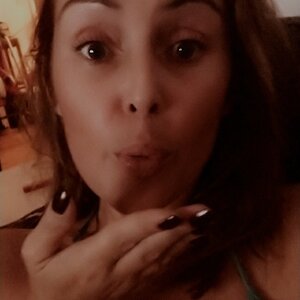 Melanyparis02 MYM