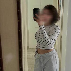 Melina26000 MYM