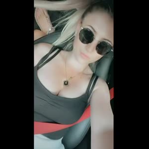 Melinaa-off MYM