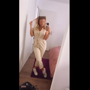 Melinaa-off MYM