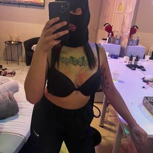 Melisaathequeen34 MYM