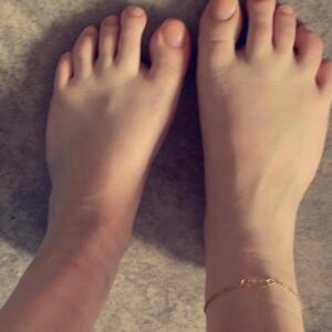 Mes_pieds_ MYM