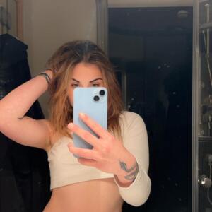 Mia_louve MYM