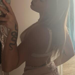 Mia_louve MYM