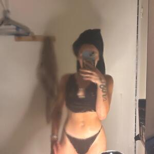 Mia_louve MYM