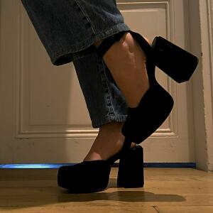 Mia_m MYM