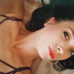 Mia_officiel34 MYM