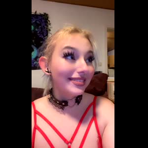 Miasophie_e MYM