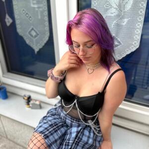 Miasophie_e MYM