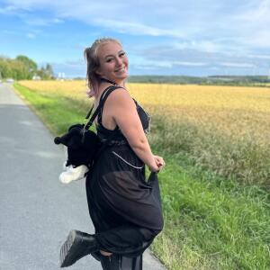 Miasophie_e MYM