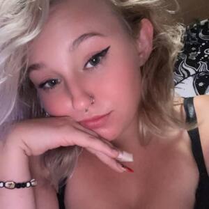 Miasophie_e MYM