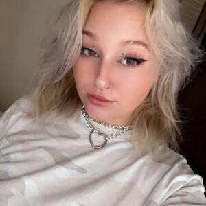 Miasophie_e MYM