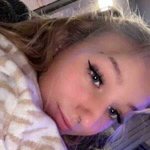 Miasophie_e MYM