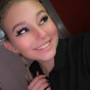 Miasophie_e MYM