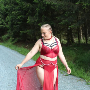 Miasophie_e MYM