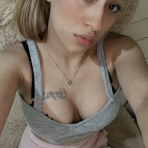 Mica_flores MYM