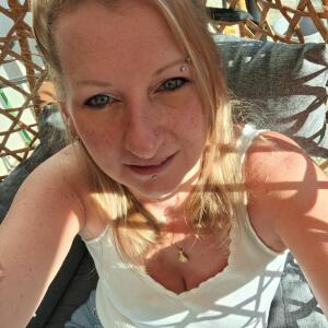 Milf_hot_love MYM