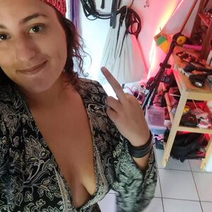 Mirah_medusa MYM