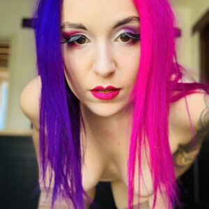 Miss_lou_savage MYM