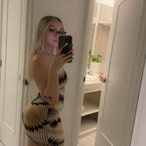 Missblondiex MYM