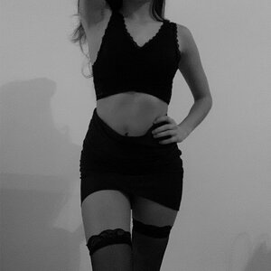 Monica_off MYM