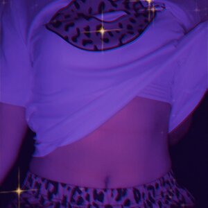 Monica_off MYM