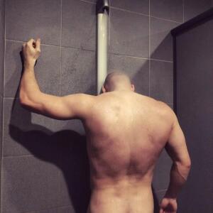 Monsieur_escort MYM