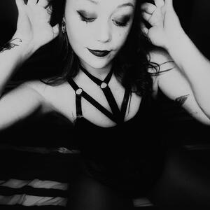 Moon___x MYM