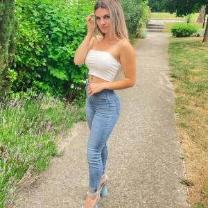 Morgane_lvrn MYM