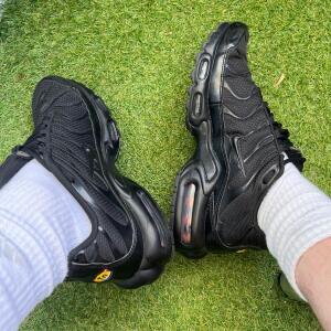 Myfeets_12345 MYM