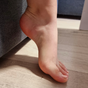 Mylittlehornyfeet MYM